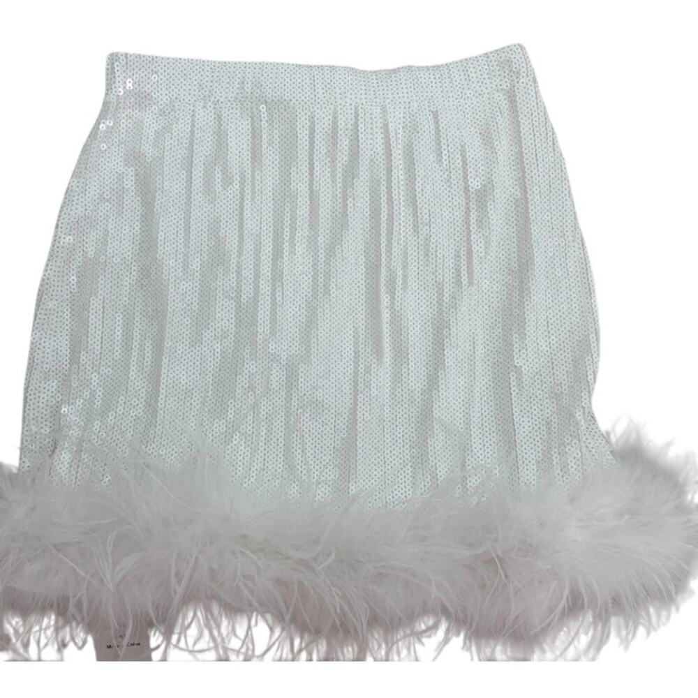 NWT Womens White Sequin Skirt with Feather Trim Size Small